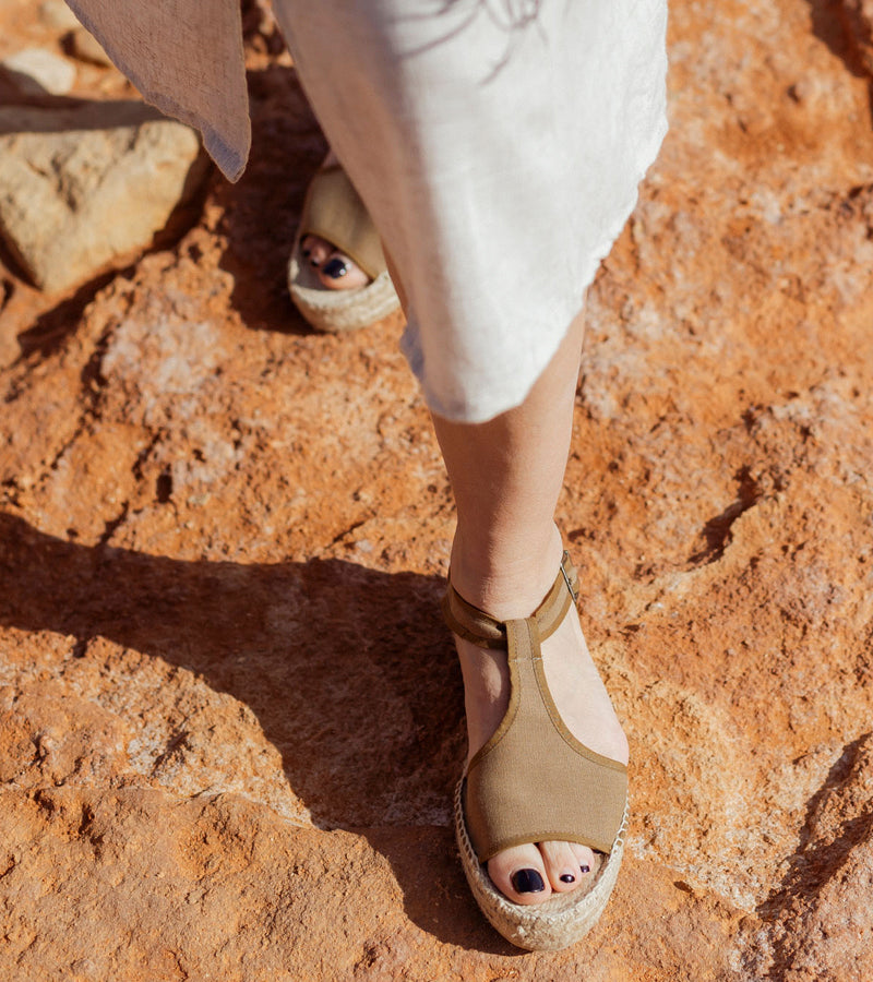 Luna Khaki Esparto-Sandalen mit doppelter Sohle