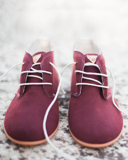 Botín vegano con cordones Aine Granate