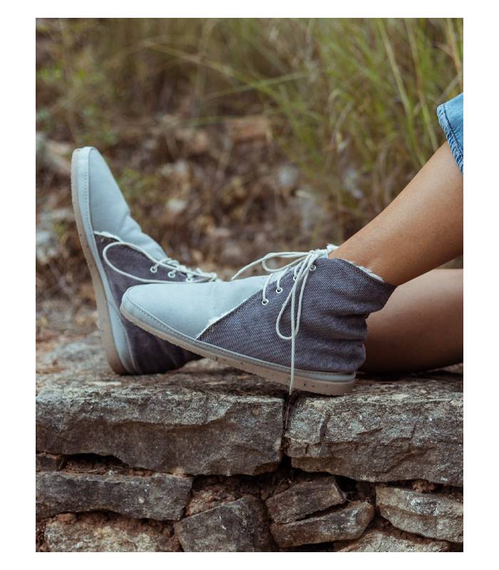 Women's Vegan Leather Boots Mut Gris