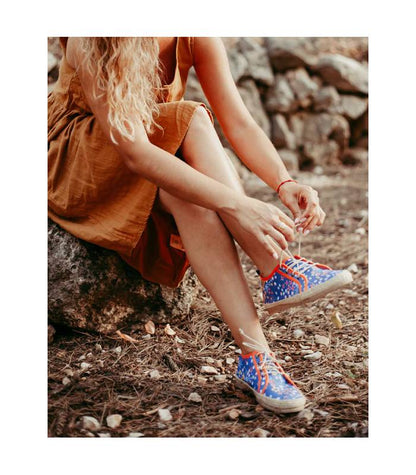 Etes Love women's sneaker (Wendy's House print)